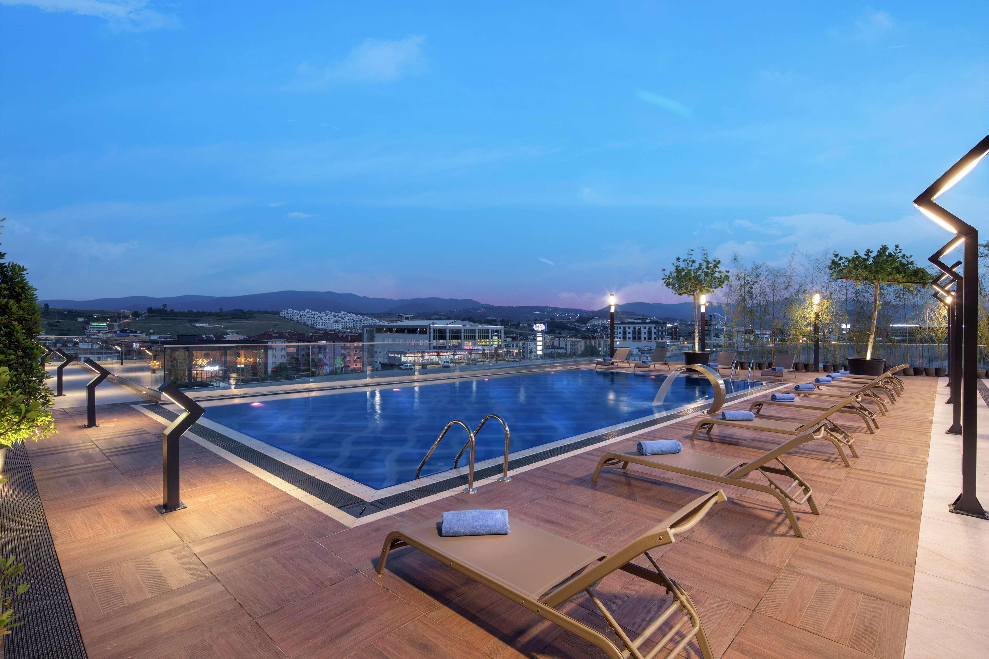 Hilton Garden Inn Yalova Ялова Екстер'єр фото